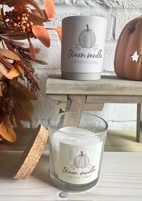 Warm vanilla scented candle from Sable Homeware with a cozy autumn-themed design, perfect for creating a warm ambiance.