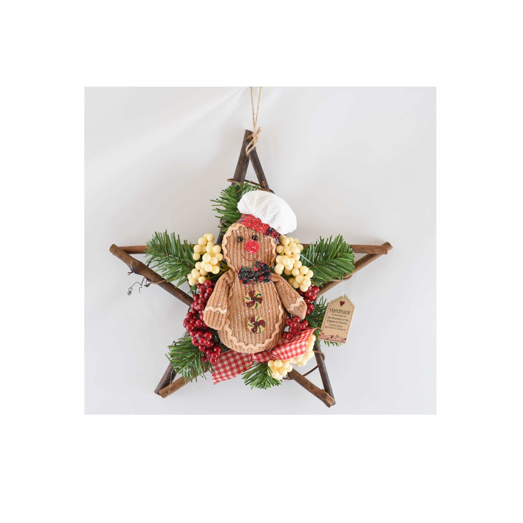 Shabbyquins gingerbread hanging star wreath with festive gingerbread design, perfect for holiday decorations.