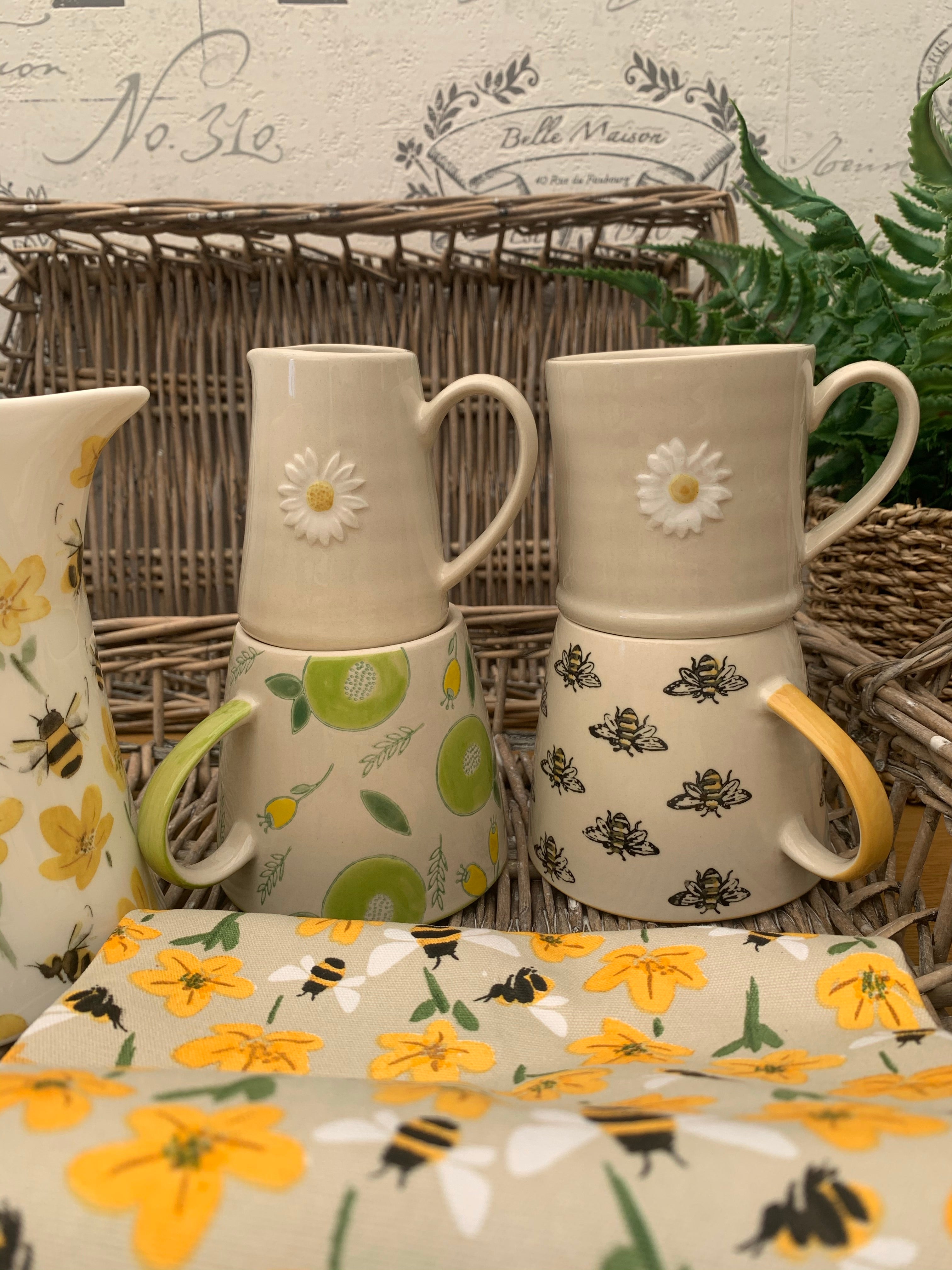 Sable Homeware Stoneware Nature Mug with earthy design, featuring a textured natural finish, ideal for hot beverages.