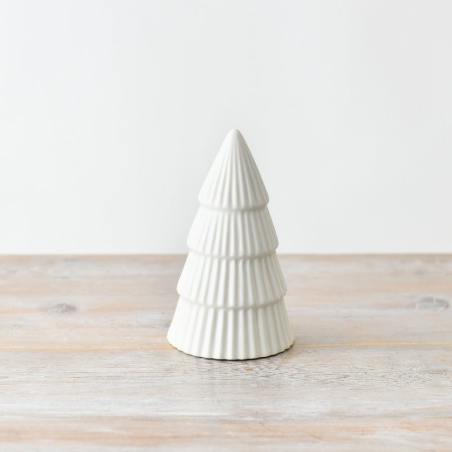 Set of 3 white glazed ceramic Christmas trees by Shabbyquins, featuring varying heights and a glossy finish for holiday decor.
