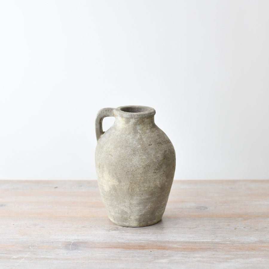 Rustic neutral Sabrina vase by Sable Homeware in two sizes, featuring a textured ceramic design perfect for home decor.