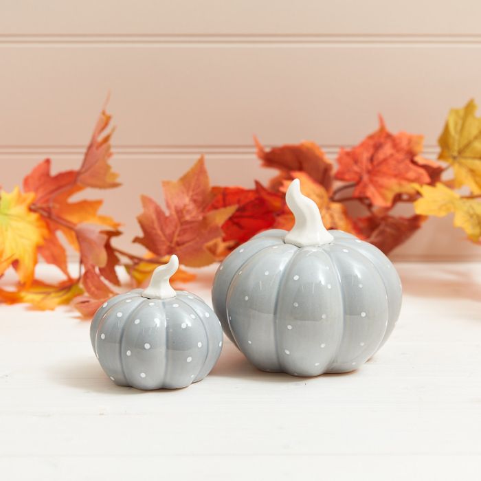Set of 2 ceramic grey spotty pumpkins for Halloween, decorative Shabbyquins pumpkins with a whimsical, festive design.