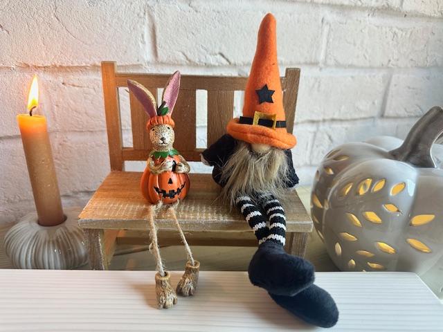 Decorative Shabbyquins styling tray with Halloween bunny figurines and festive autumn decor for seasonal display.