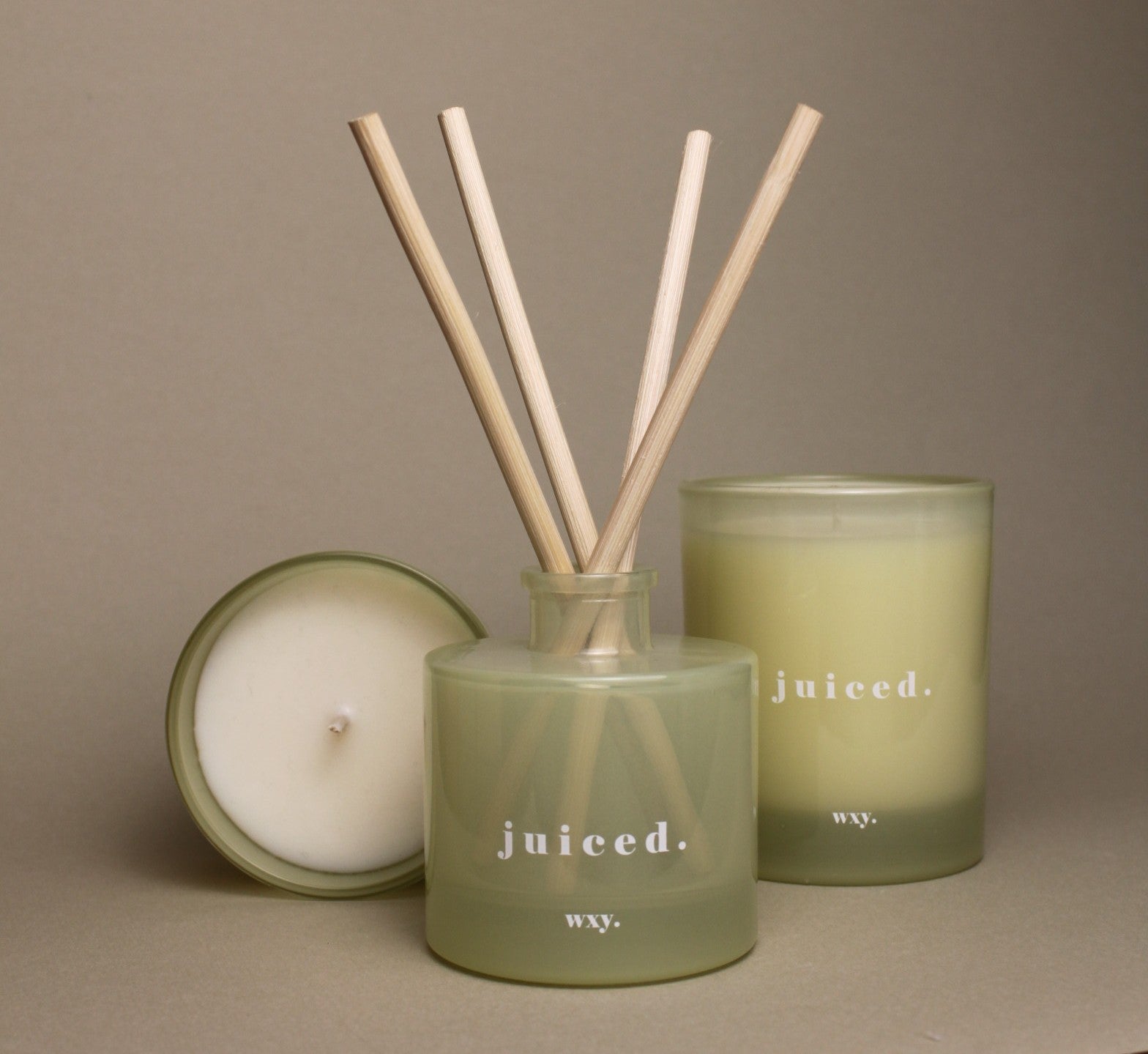 Sable Homeware Juiced Lime Avocado and Cucumber Water deluxe candle with fresh citrus, creamy avocado, and cooling cucumber scent.