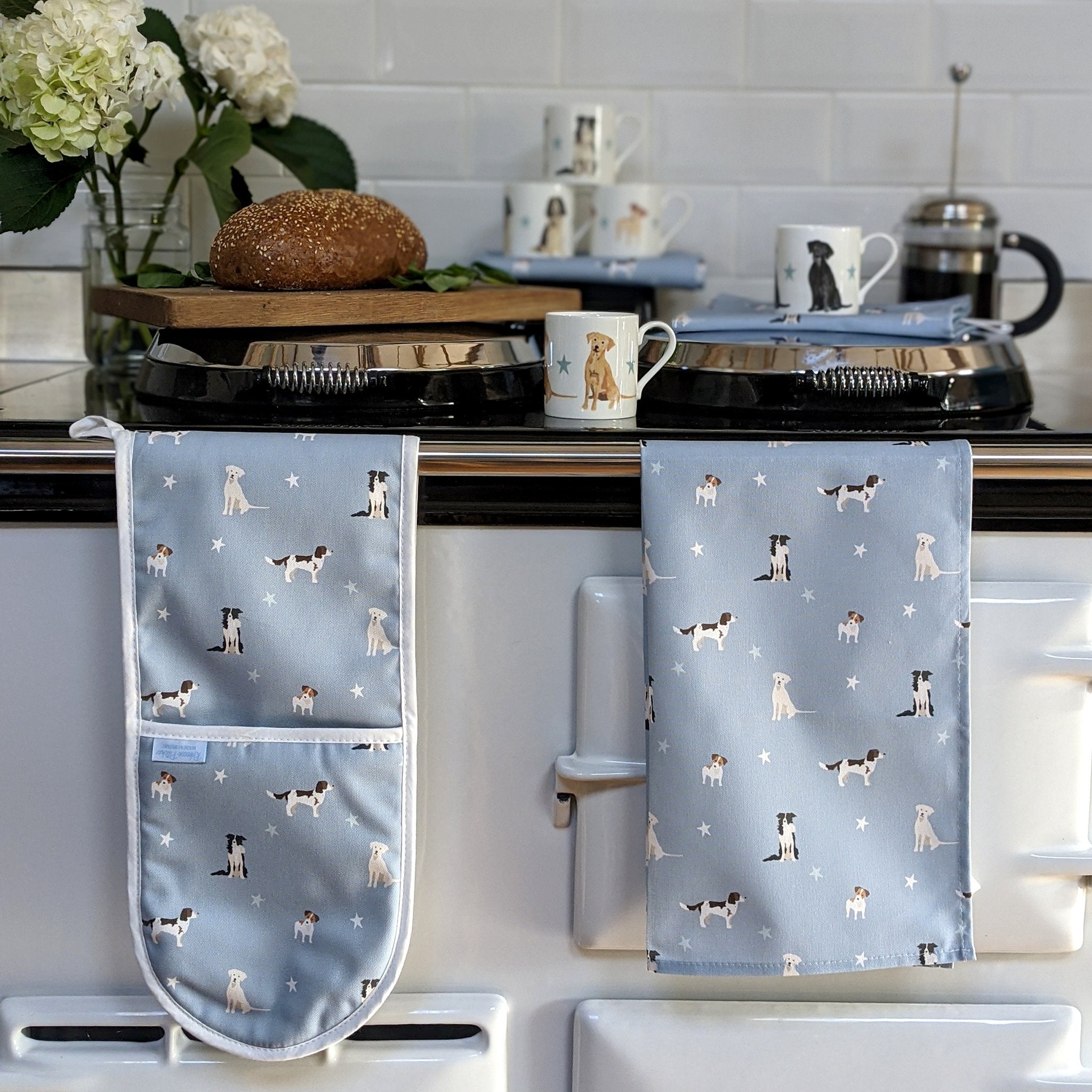 Rebecca Pitcher double oven glove featuring a dog design, perfect for adding charm to your kitchen decor by Shabbyquins.