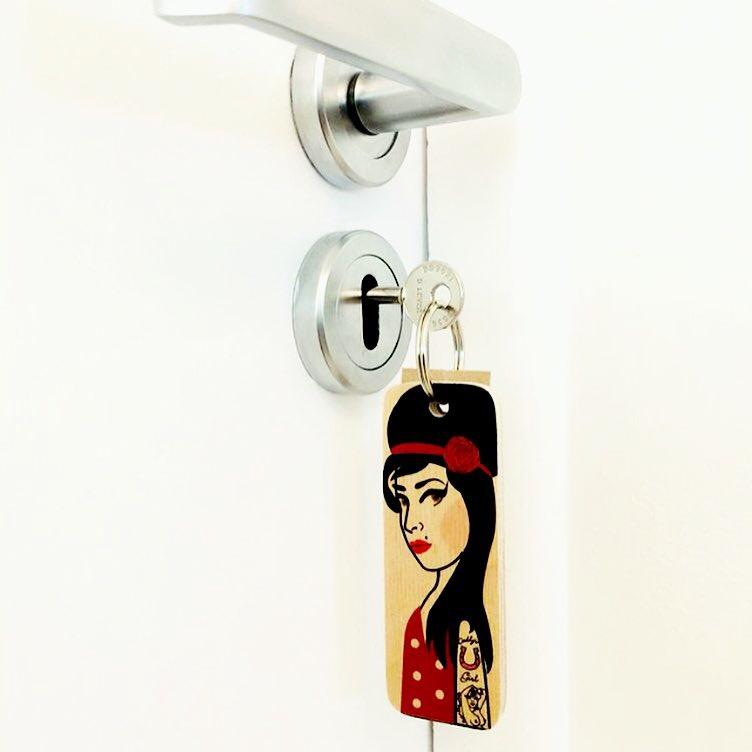Handmade chunky wooden keyring by Sable Homeware with a smooth finish and natural wood grain, ideal for keys and accessories.