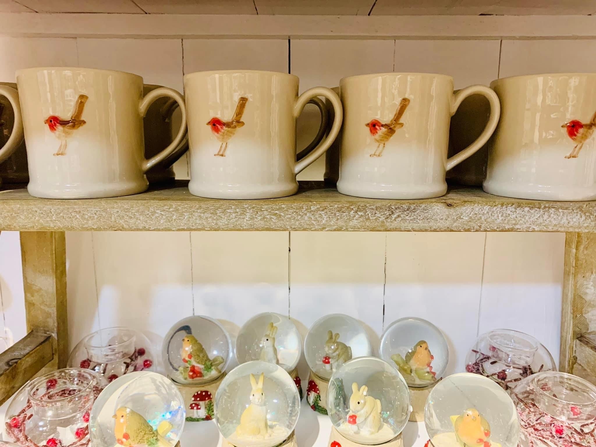 Sable Homeware ceramic mini Christmas mug featuring a festive robin design, ideal for holiday beverages.